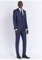 Slim fit suit by Emmanuelle Khanh
