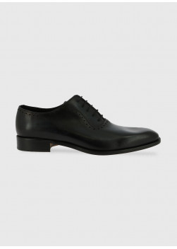 Leather brogue shoe by Stanbridge