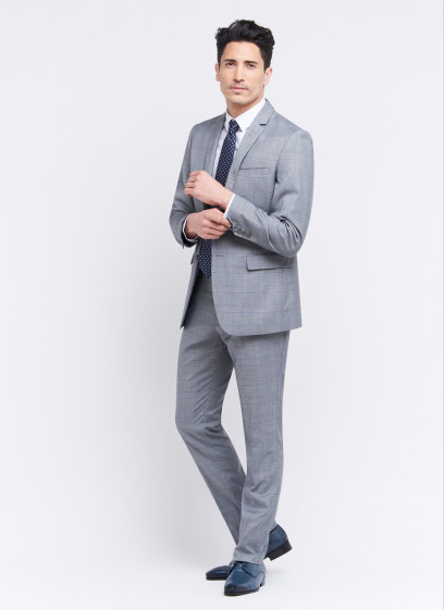 Slim fit suit by Sevenson 
