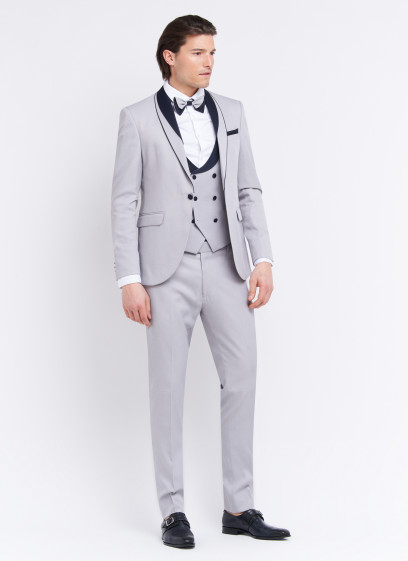 Slim fit tuxedo by Sevenson
