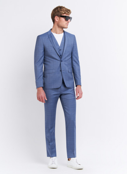 Slim fit suit by Charles Le Golf