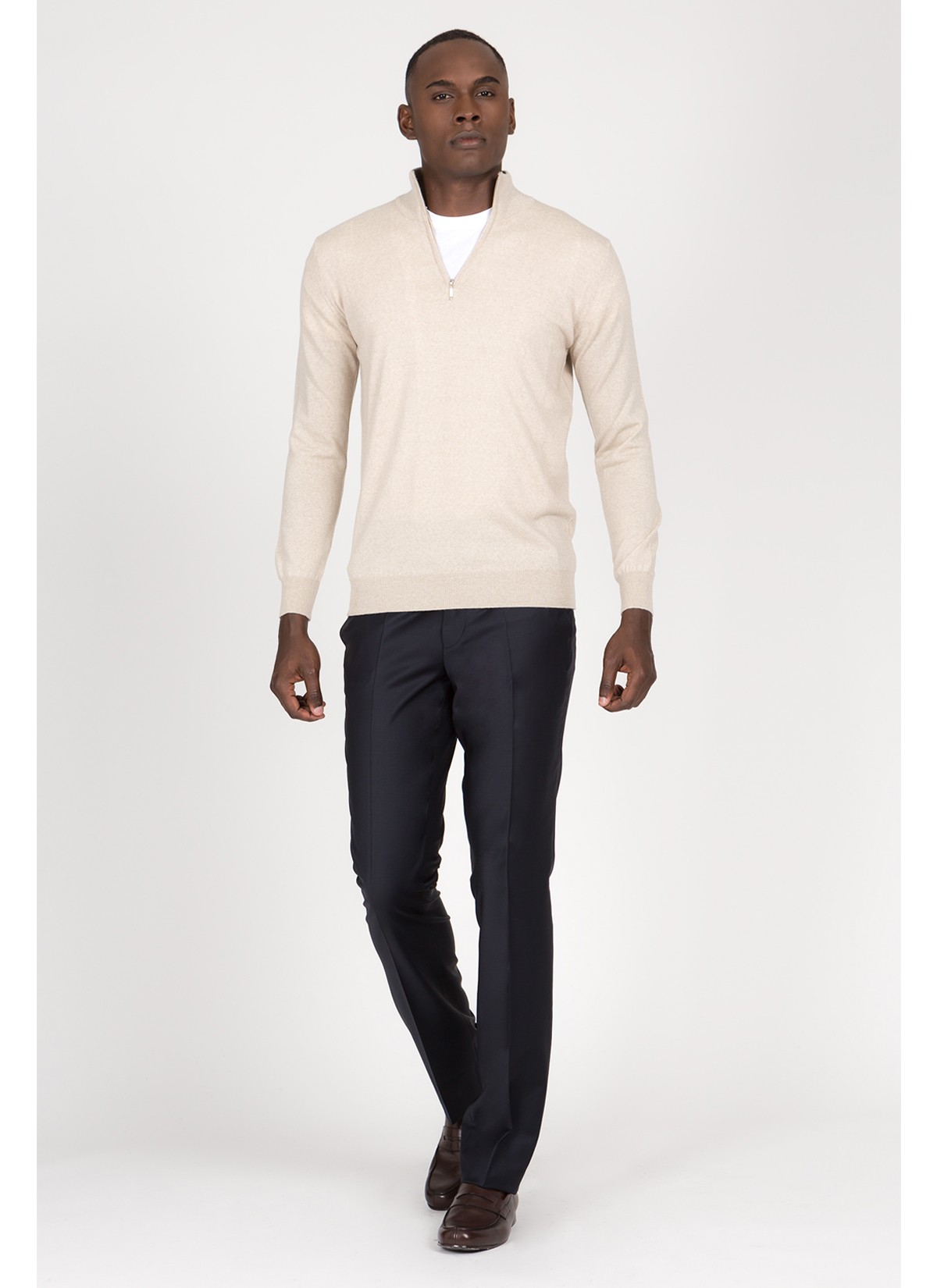 Zip neck sweater in wool Emmanuelle Khanh 