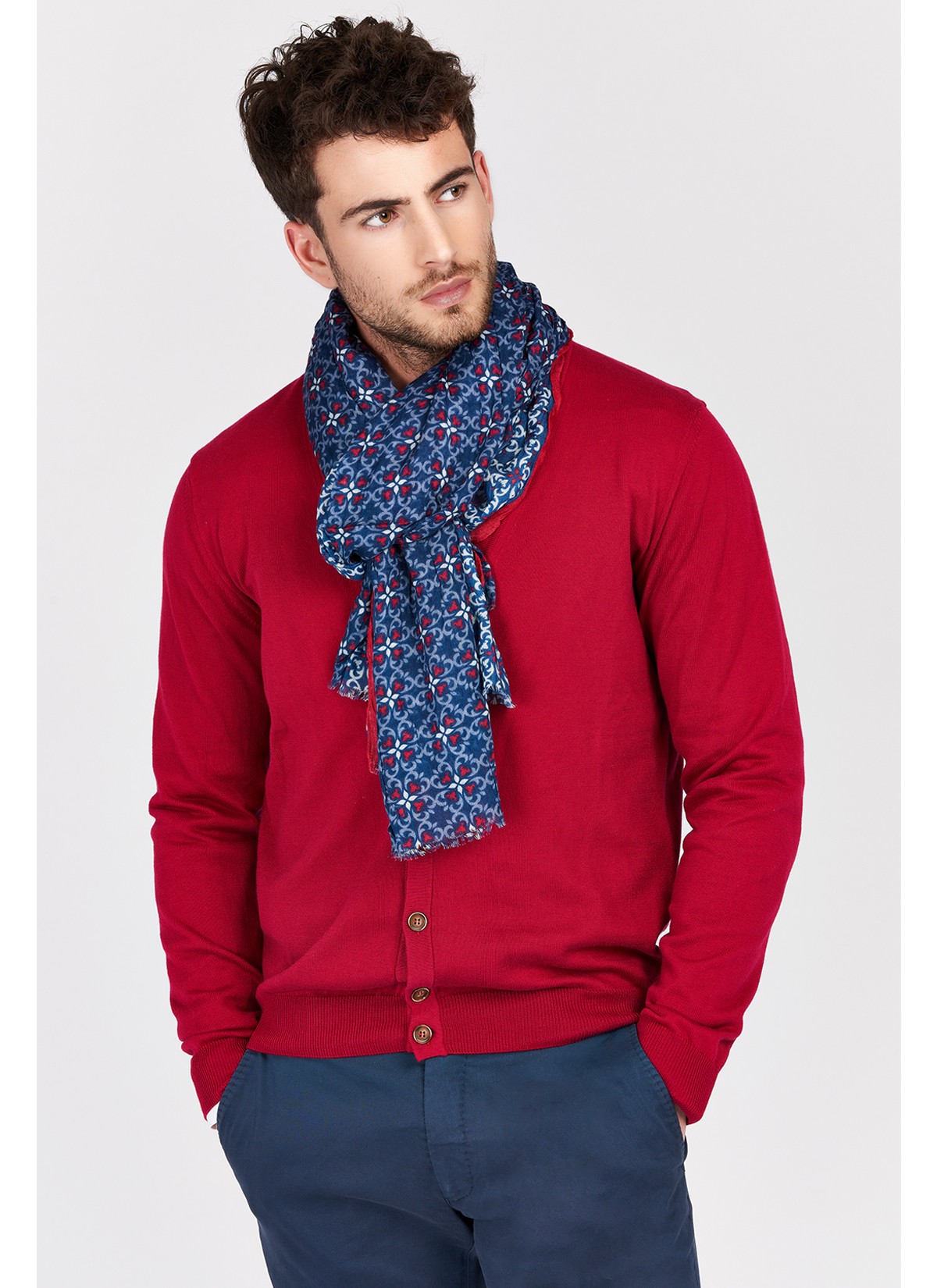 Chèche effet froissé à motif Emmanuelle Khanh-Motif fantaisie bleu et rouge