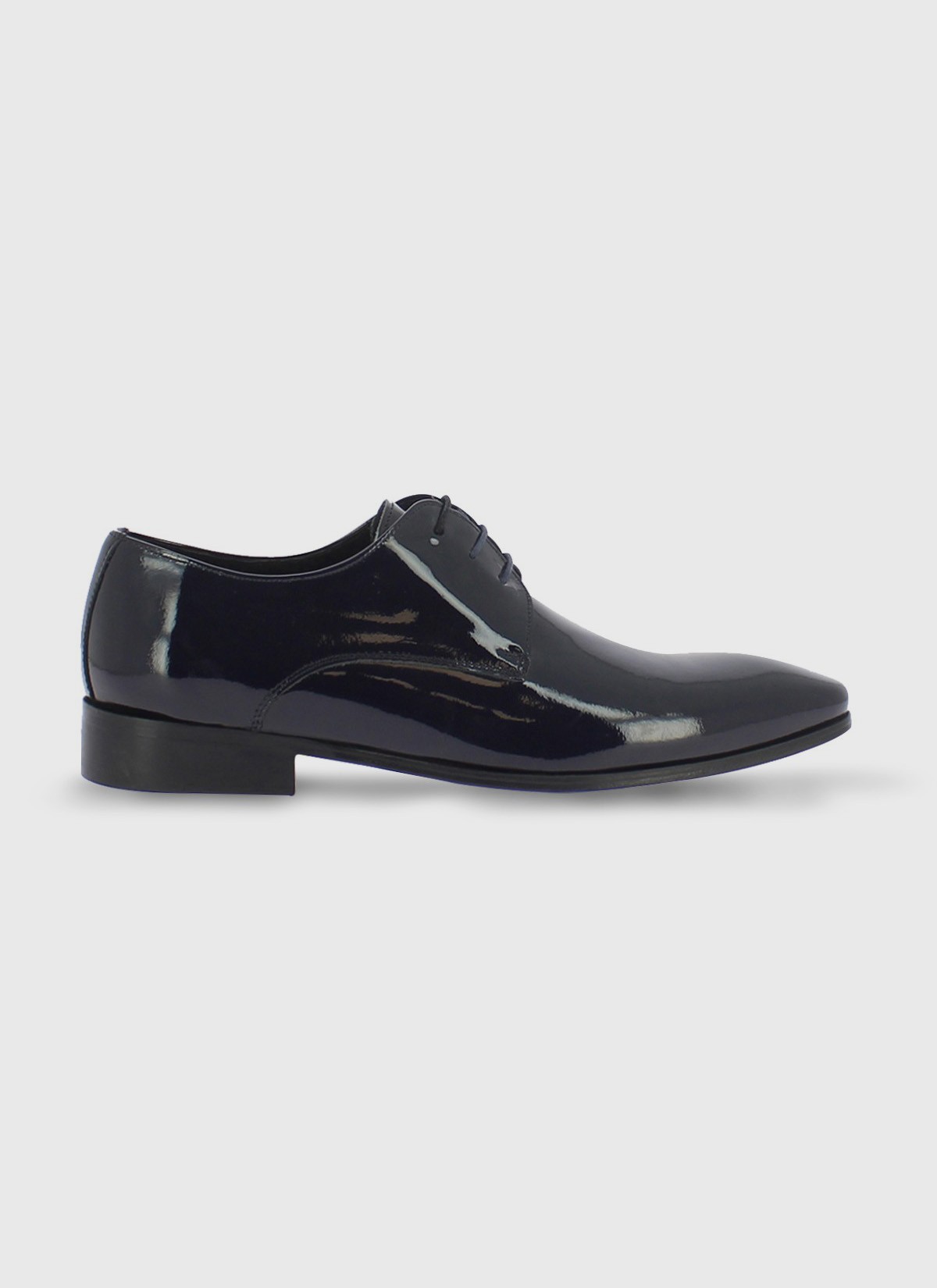 Derby vernis Emmanuelle Khanh-Noir