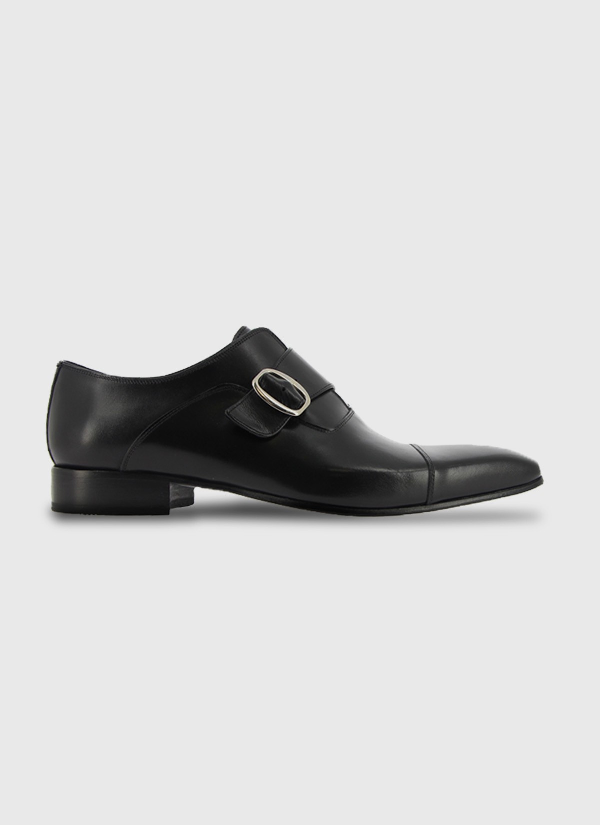 Leather buckle shoes Emmanuelle Khanh