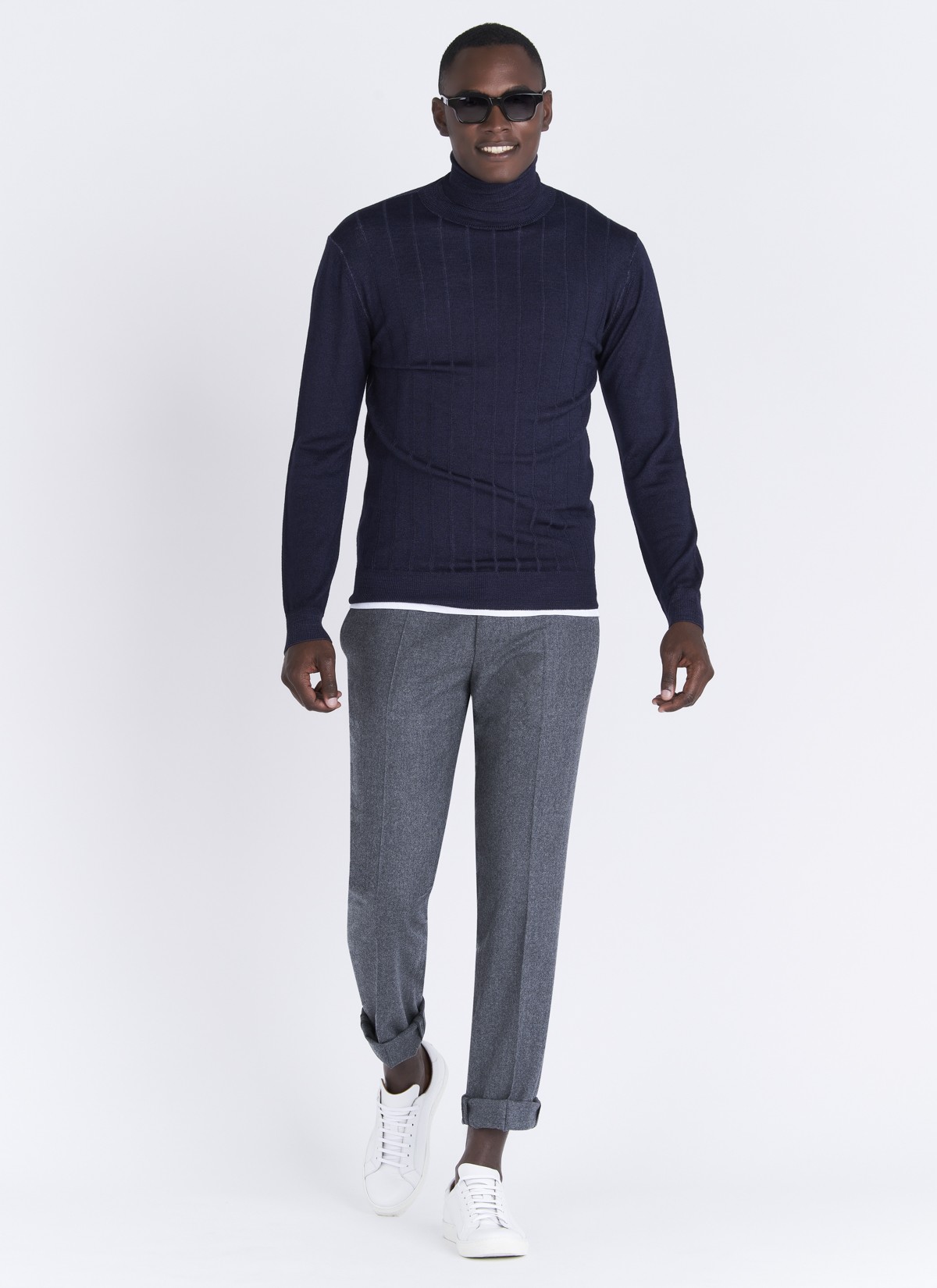 Pull fin col roulé en laine mérinos Emmanuelle Khanh  _ 88 - Bleu marine
